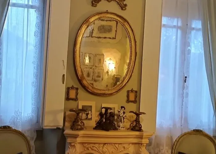 Lacetoliera Residenza D'epoca 3*